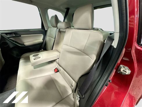 Used 2018 Subaru Forester 2.5i Limited w/ Popular Package #2 image 28