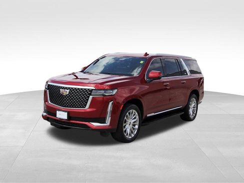 Used 2022 Cadillac Escalade ESV Luxury RWD image 2