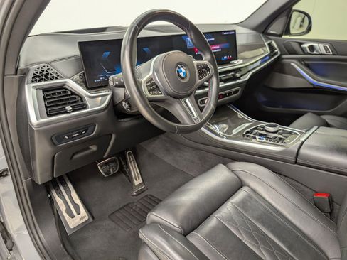 Certified 2024 BMW X5 M60i image 4