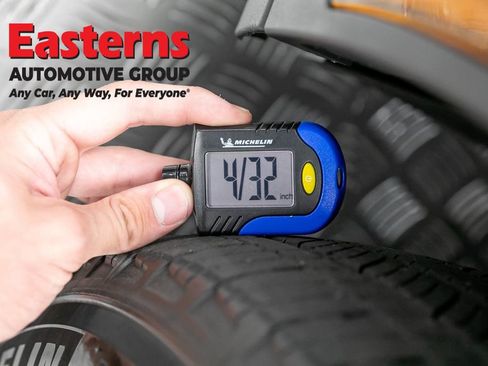 Used 2021 Ford Mustang Mach-E Select RWD image 26