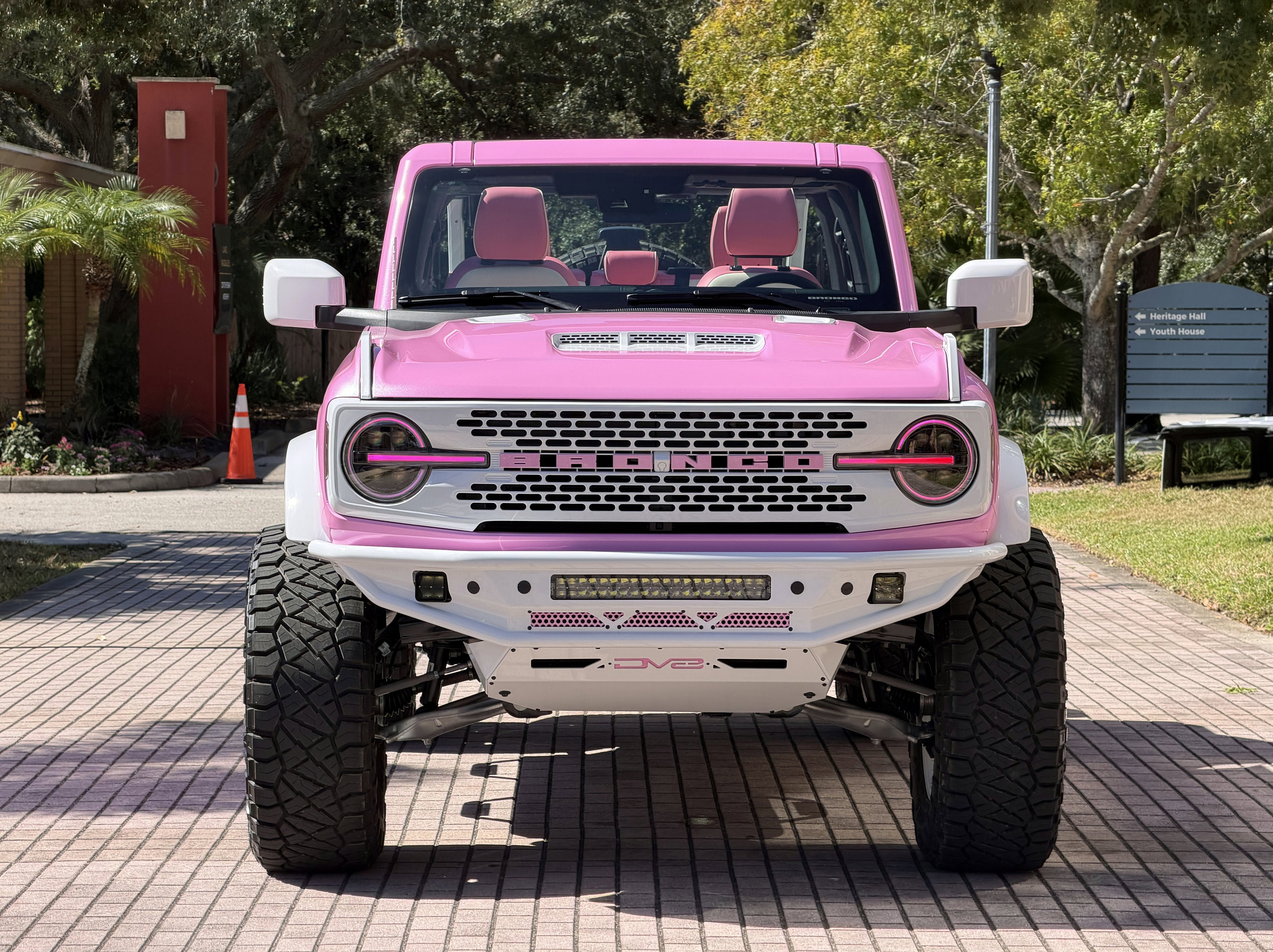 Used 2025 Ford Bronco Outer Banks AWD/4WD image 18