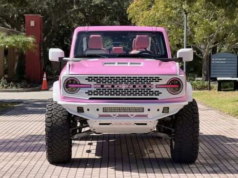 Used 2025 Ford Bronco Outer Banks AWD/4WD image 18