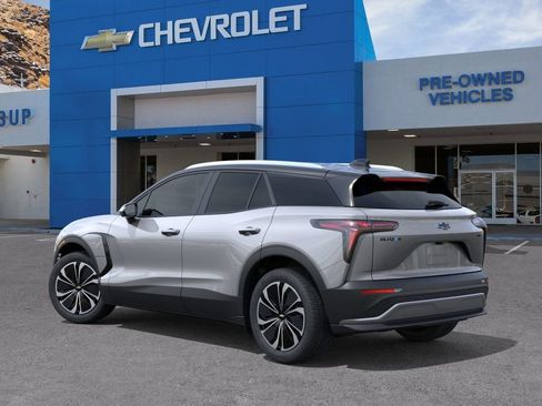 New 2026 Chevrolet Blazer EV LT image 3