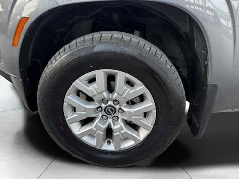 Used 2023 Nissan Frontier SV w/ Technology Package image 64
