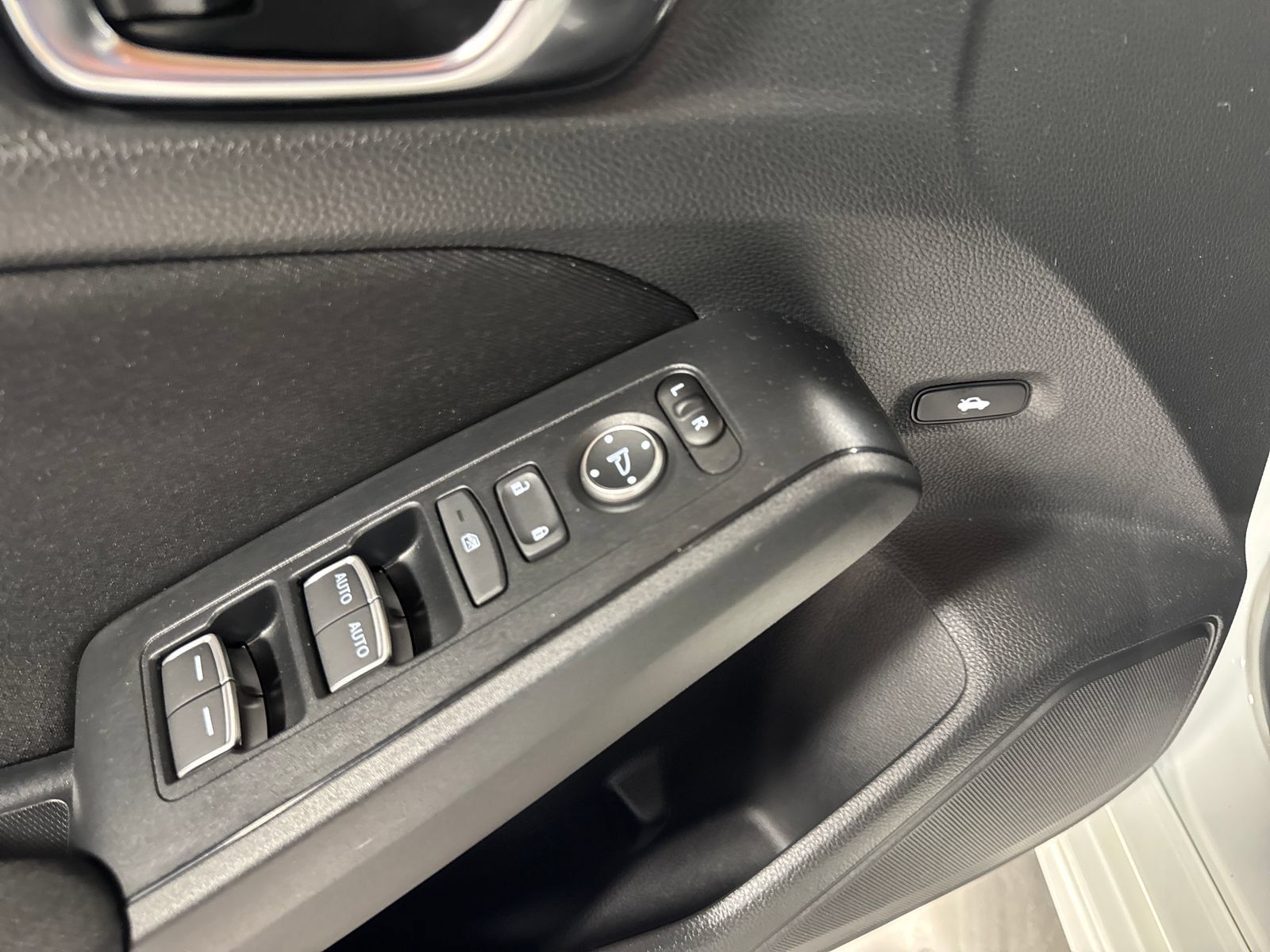Used 2025 Honda Civic LX image 12