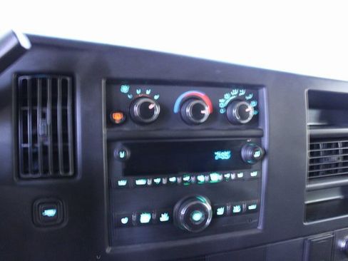 Used 2016 Chevrolet Express 3500 LT w/ LT Preferred Equipment Group image 14