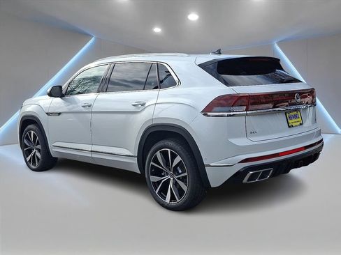 New 2026 Volkswagen Atlas Cross Sport SEL Premium R-Line AWD/4WD image 2