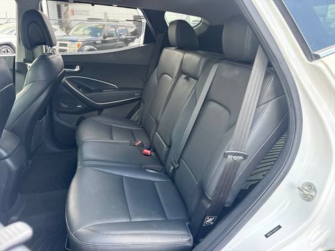 Used 2018 Hyundai Santa Fe Sport FWD image 12