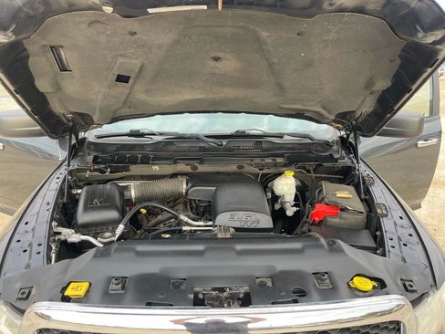 Used 2014 RAM 1500 Classic SLT image 12