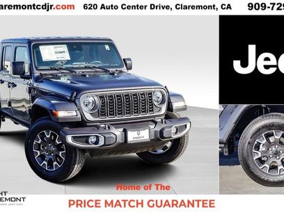 New 2025 Jeep Gladiator Sport w/ Premium Package