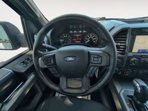 Used 2019 Ford F150 XLT w/ Equipment Group 302A Luxury AWD/4WD image 11