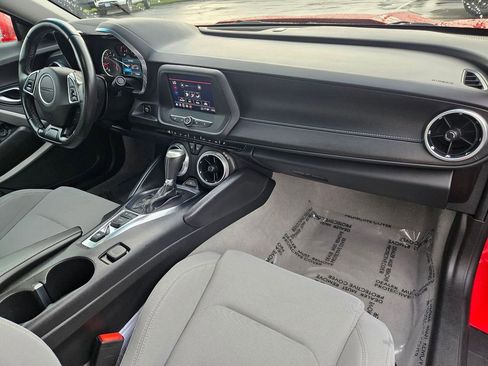Used 2023 Chevrolet Camaro LT image 34