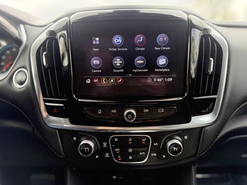 Used 2020 Chevrolet Traverse Premier AWD/4WD image 14
