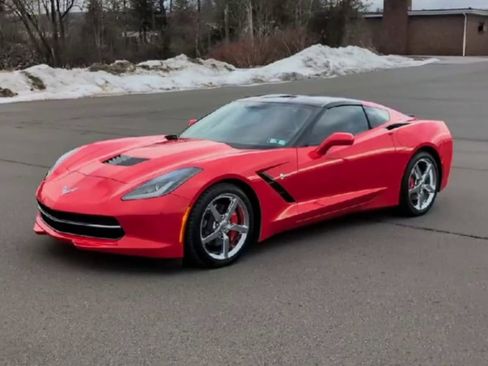 Used 2014 Chevrolet Corvette Stingray Coupe w/ 2LT Preferred Equipment Group image 4