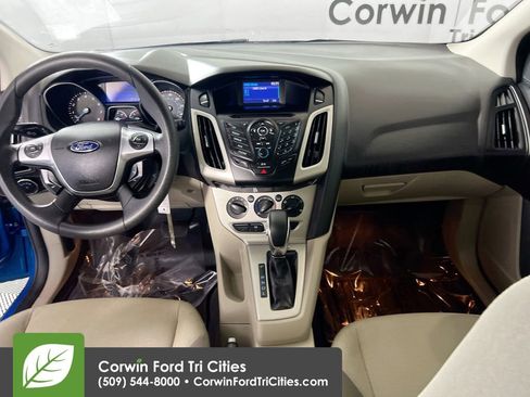 Used 2013 Ford Focus SE FWD image 7