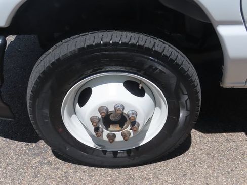 Used 2024 Ford E-450 and Econoline 450 Super Duty RWD image 15