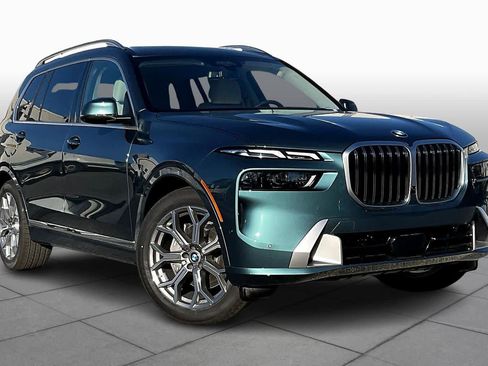 Used 2026 BMW X7 xDrive40i image 2