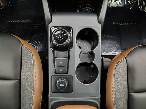 Used 2024 Ford Bronco Sport Outer Banks w/ Tech Package image 36