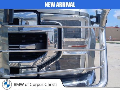 Used 2022 Ford F350 Lariat w/ Lariat Ultimate Package image 4