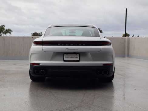 New 2026 Porsche Panamera image 10