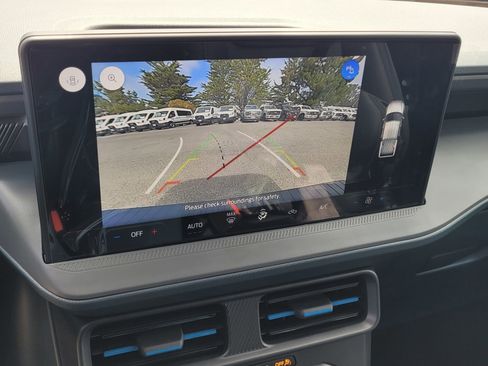 New 2025 Ford Maverick Lobo image 10