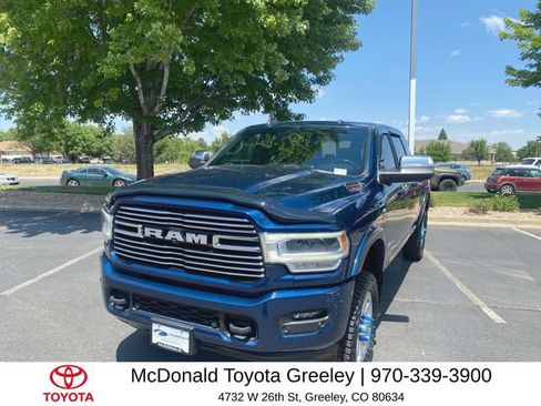 Used 2022 RAM 2500 Laramie AWD/4WD image 1