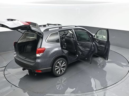 Used 2020 Subaru Forester Limited w/ Popular Package #3 AWD/4WD image 28