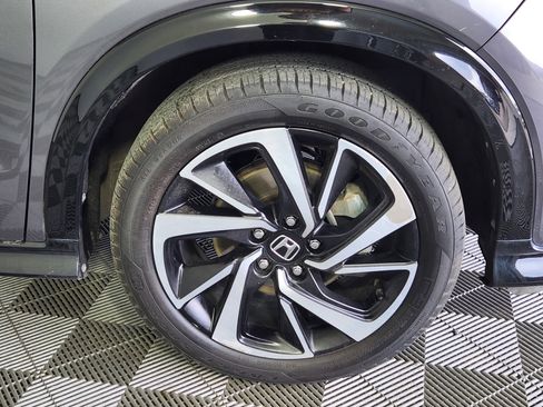 Used 2019 Honda HR-V Sport image 9