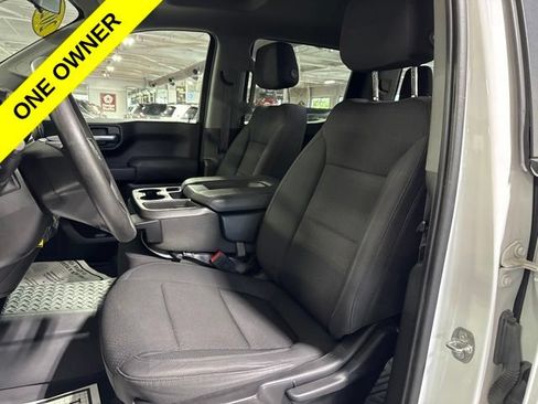 Used 2021 Chevrolet Silverado 1500 Custom Trail Boss AWD/4WD image 14