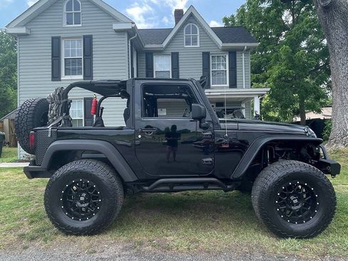 Used 2008 Jeep Wrangler X AWD/4WD image 4
