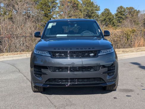 New 2026 Land Rover Range Rover Sport Dynamic SE image 2