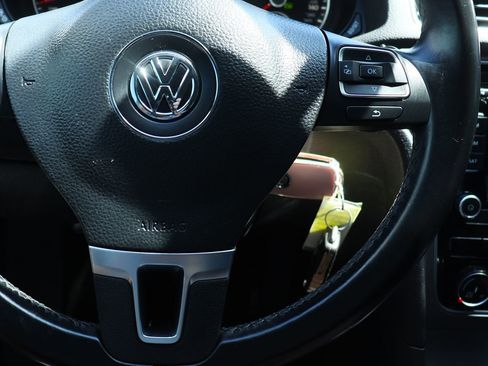 Used 2015 Volkswagen Passat 1.8T SE image 52