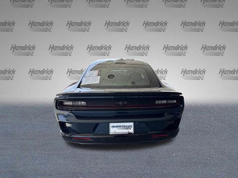 Used 2024 Dodge Charger Daytona Scat Pack w/ Plus Group AWD/4WD image 8