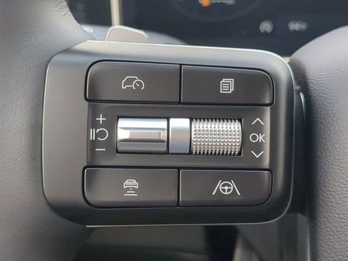 Used 2024 Hyundai Santa Fe Limited image 24