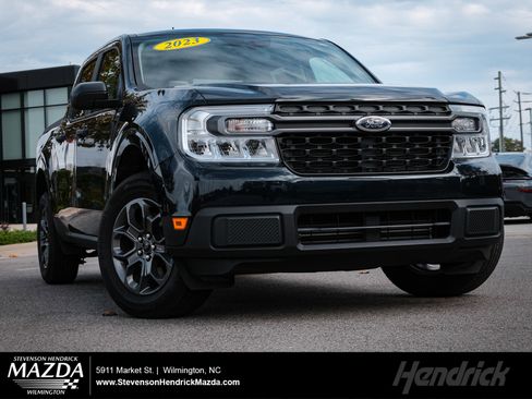 Used 2023 Ford Maverick XLT image 1