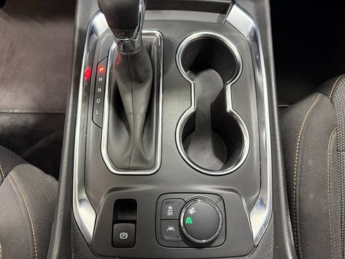 Used 2021 Chevrolet Traverse LS image 13