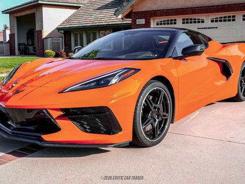 Used 2023 Chevrolet Corvette Stingray Preferred Conv w/ Z51 Performance Package RWD image 21