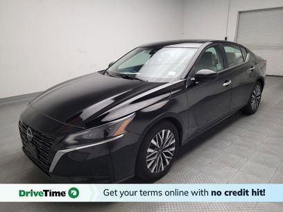 Used 2023 Nissan Altima 2.5 SV w/ SV Premium Package