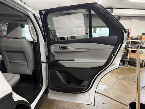 New 2026 Ford Explorer Active w/ Active Comfort Package image 25