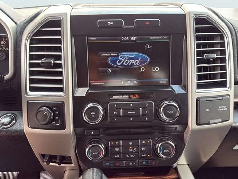Used 2015 Ford F150 Lariat AWD/4WD image 10