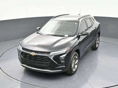 New 2026 Chevrolet Trax LT w/ Driver Confidence Package FWD image 58