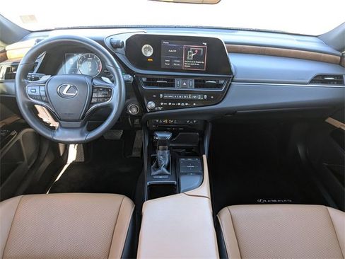 Used 2022 Lexus ES 350 w/ Premium Package image 15