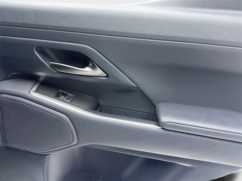 Used 2025 Lexus GX 550 w/ Accessory Package (2T) image 53