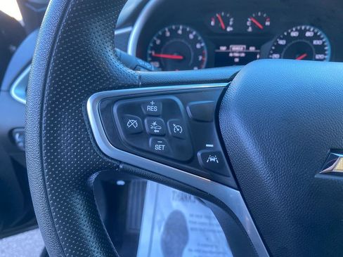 Used 2023 Chevrolet Malibu LS image 15