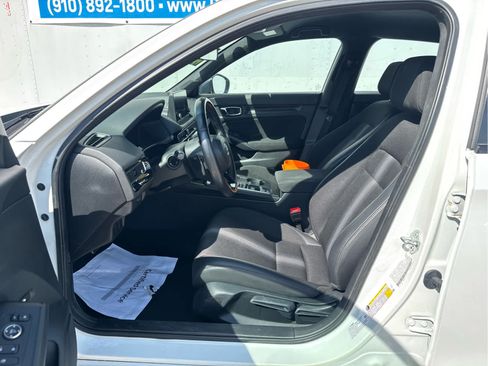 Used 2025 Honda Civic Sport image 21