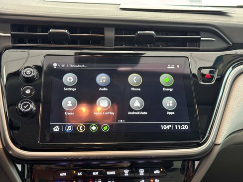 Used 2023 Chevrolet Bolt EUV Premier FWD image 16
