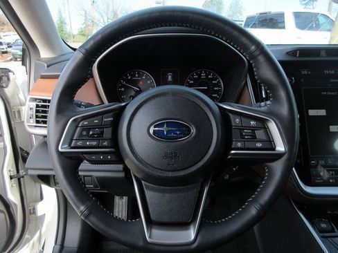 Used 2025 Subaru Outback Touring w/ Popular Package #2 image 16
