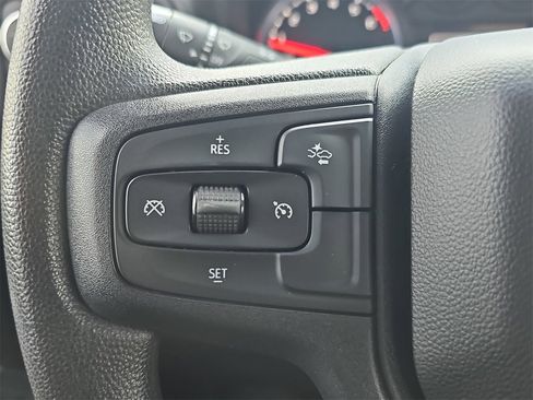 Certified 2023 Chevrolet Silverado 1500 Custom image 16