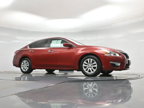 Used 2015 Nissan Altima 2.5 S w/ Power Driver Seat Package image 45