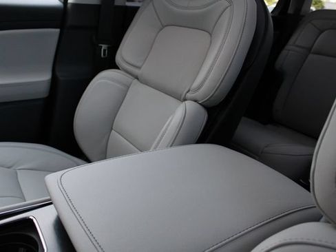 New 2026 Lincoln Aviator Reserve AWD/4WD image 46